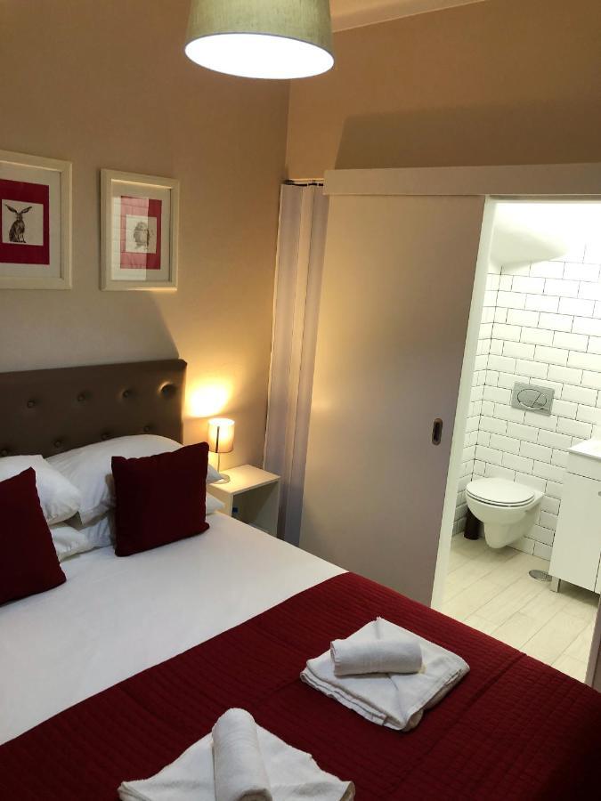 Habitación Doble Pequeña