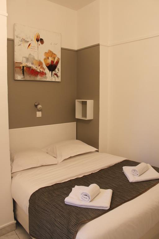 Chambre Simple avec Lit Double