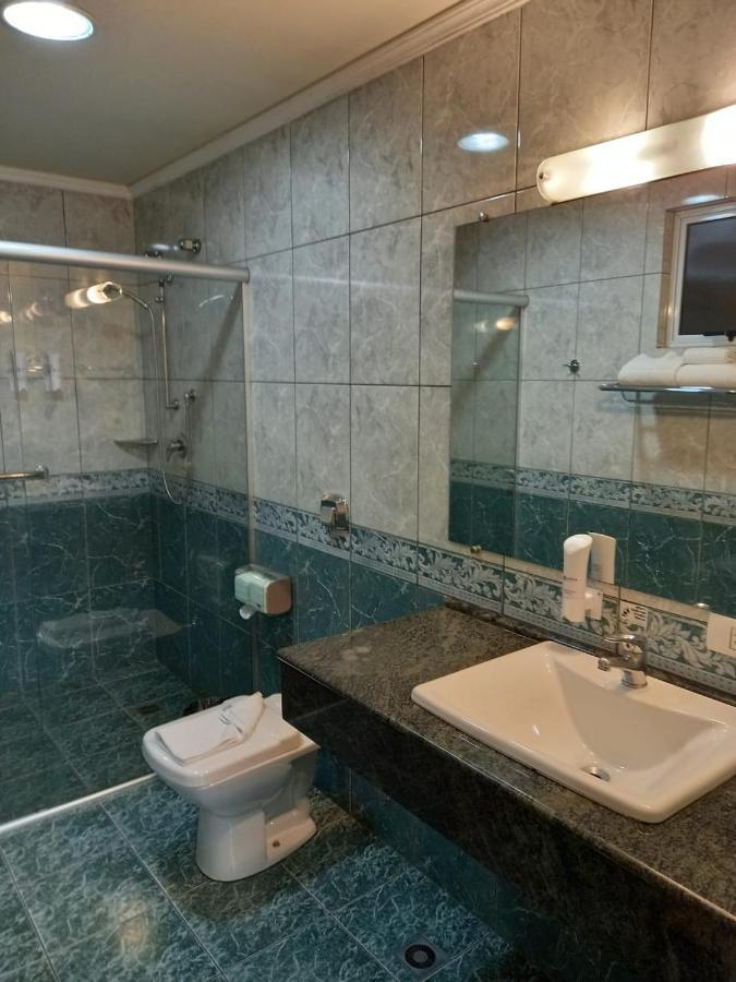 Quarto Triplo Standard