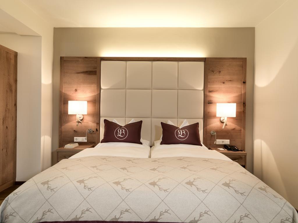 Classic Double Room,1411374998:JPEG
