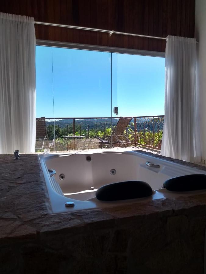 Deluxe King Suite,15172969:JPEG