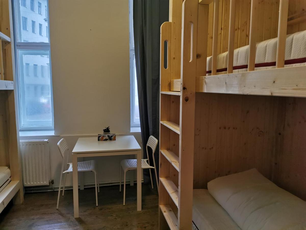 Bed in 6-Bed Mixed Dormitory Room,1101787278:JPEG