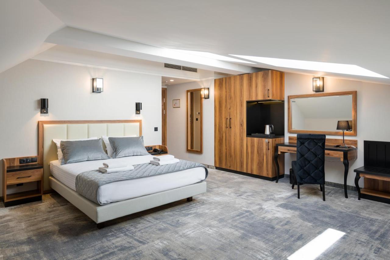 Chambre Double - Mansardée