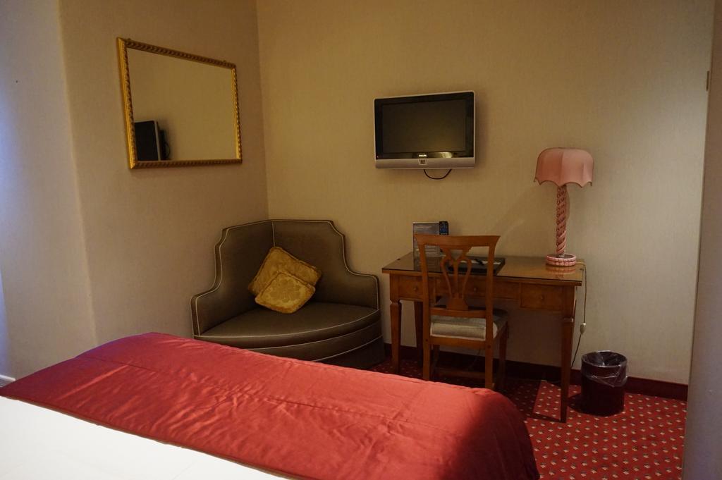 Quarto Duplo Económico