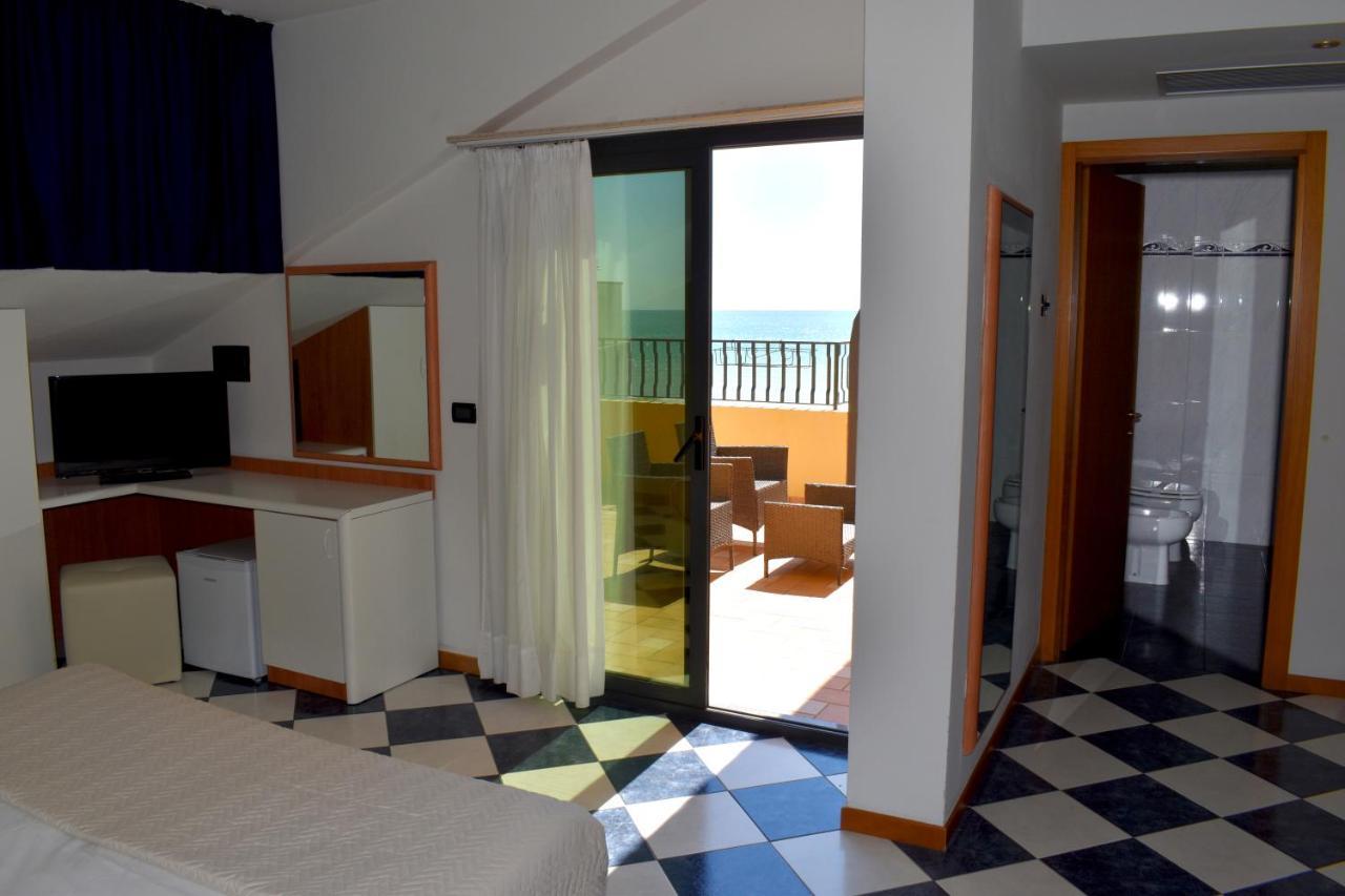 Chambre Familiale avec Balcon