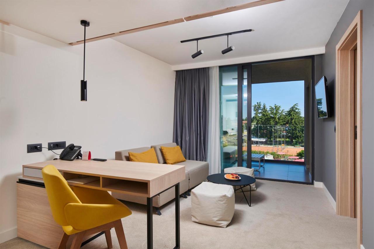 Suite met Balkon en Uitzicht op Zee