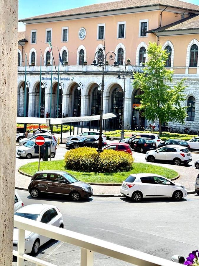 Camera Familiare (2 Adulti + 1 Bambino)