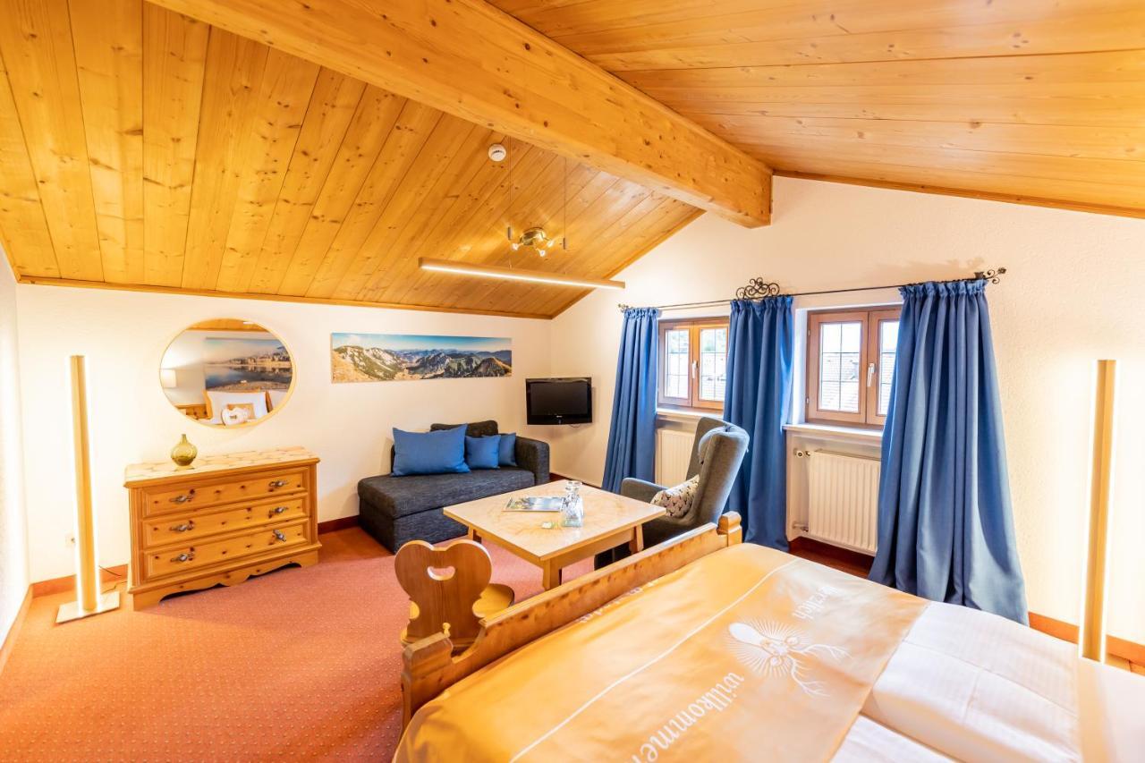 Dreibettzimmer