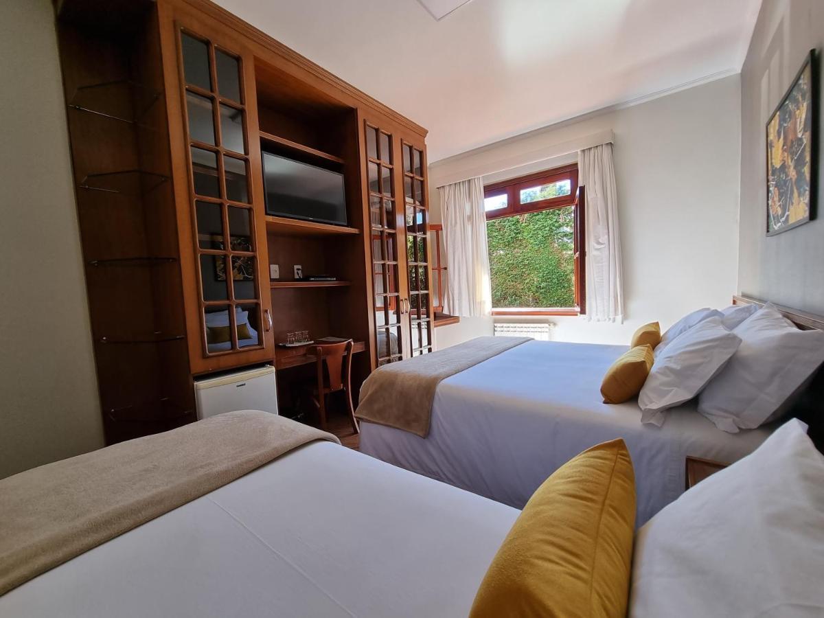 Quarto Triplo Luxo