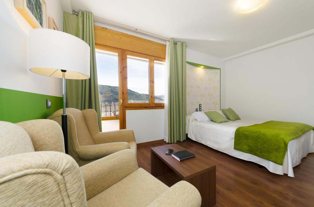 Chambre Double avec Lit Queen-Size - Vue sur Rue Calme