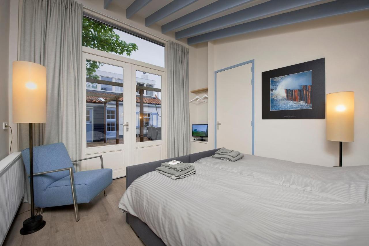 Kamer met Kingsize Bed en Uitzicht op de Tuin