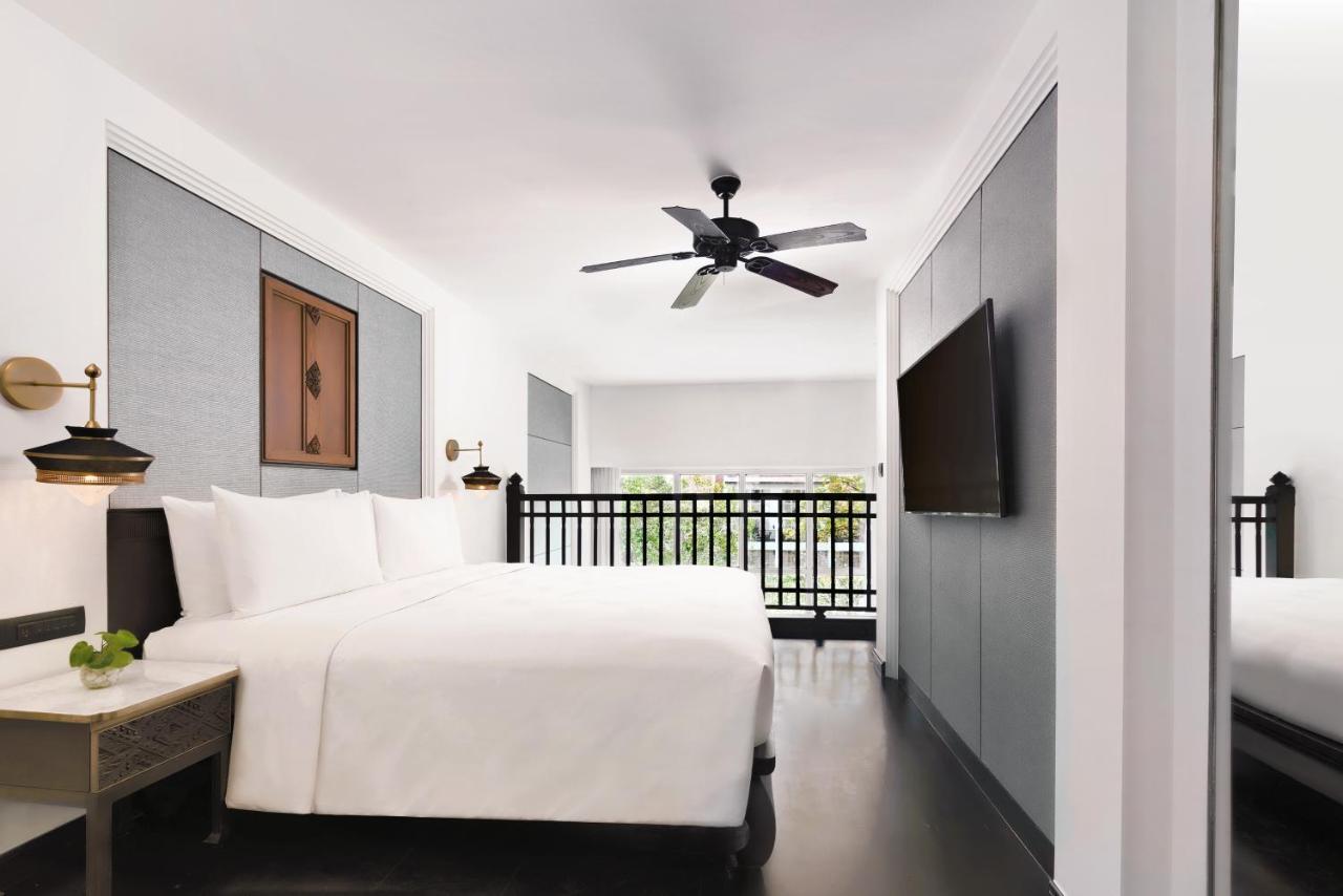 One-Bedroom Duplex King Suite with Sofa Bed,1352603746:JPEG