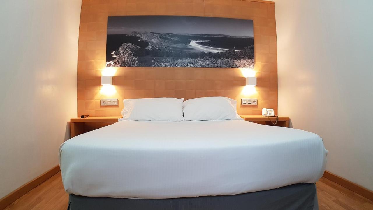 Double or Twin Room,1128061110:JPEG