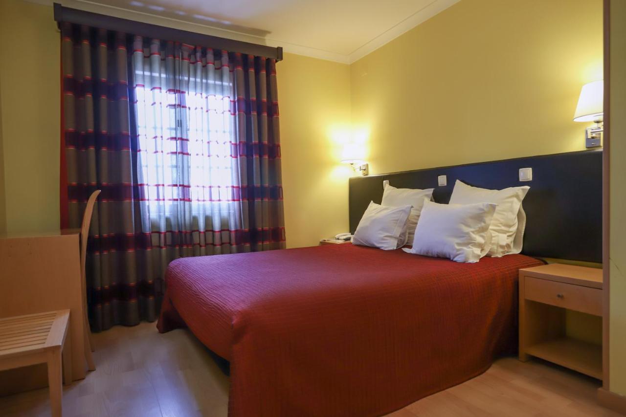 Quarto Duplo