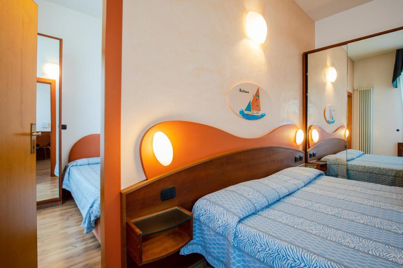 Doppel- oder Zweibettzimmer