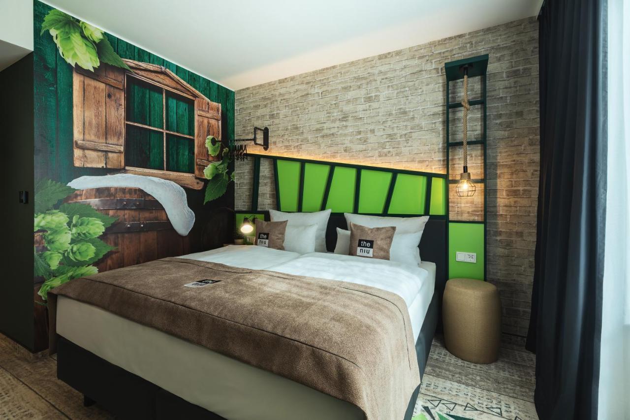 Premium Zimmer mit Queensize-Bett und Flussblick