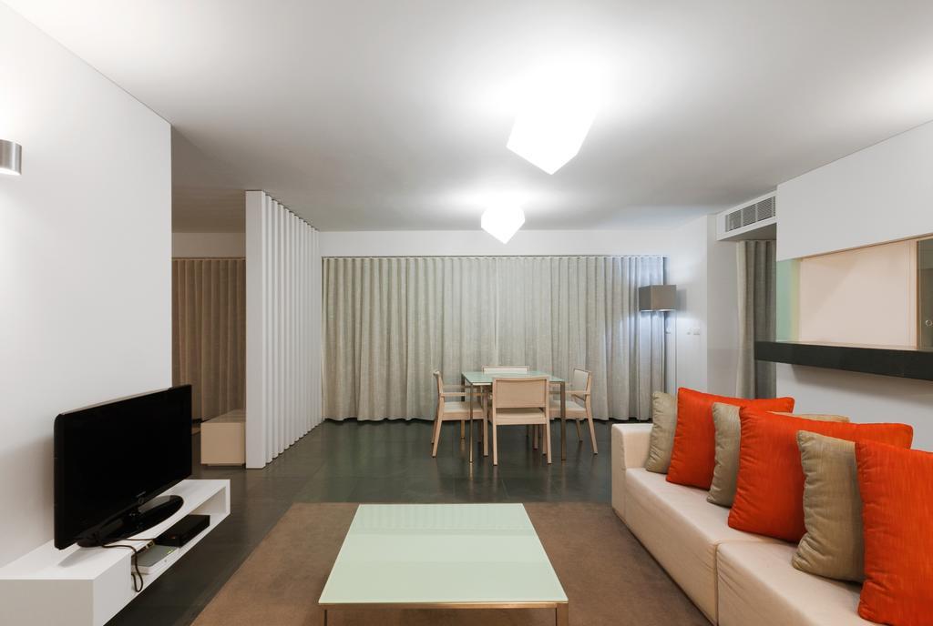 Apartamento com 1 Quarto
