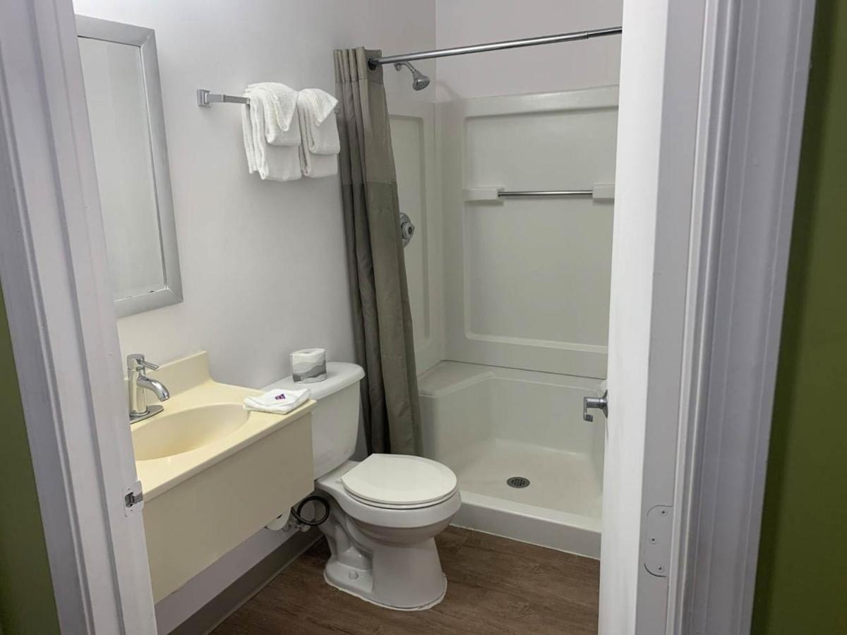 Quadruple Room - Non-Smoking