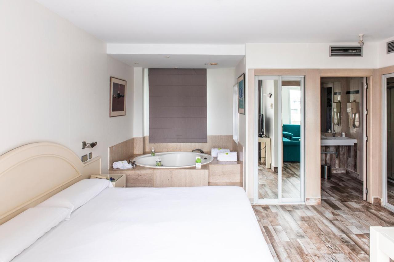 Suite avec Baignoire Spa