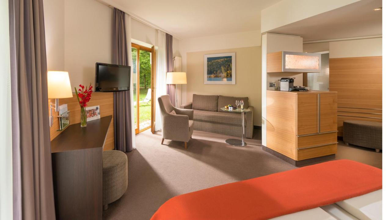 Deluxe Doppelzimmer (2 Erwachsene & 1 Kind)