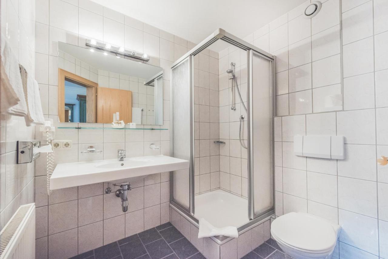 Grote Tweepersoonskamer met 1 of 2 Bedden