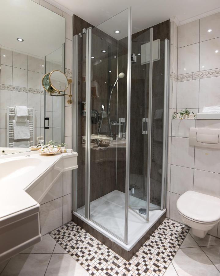 Classic Double Room,1607657185:JPEG