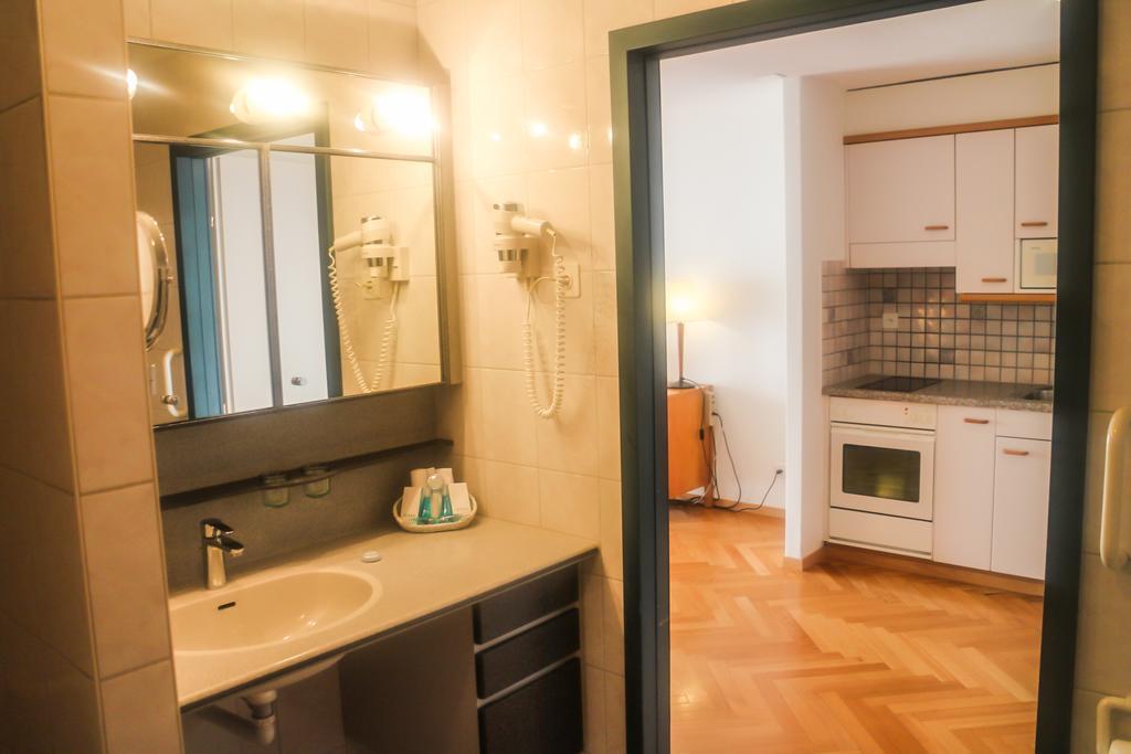 Chambre Double Supérieure - Vue sur Lac
