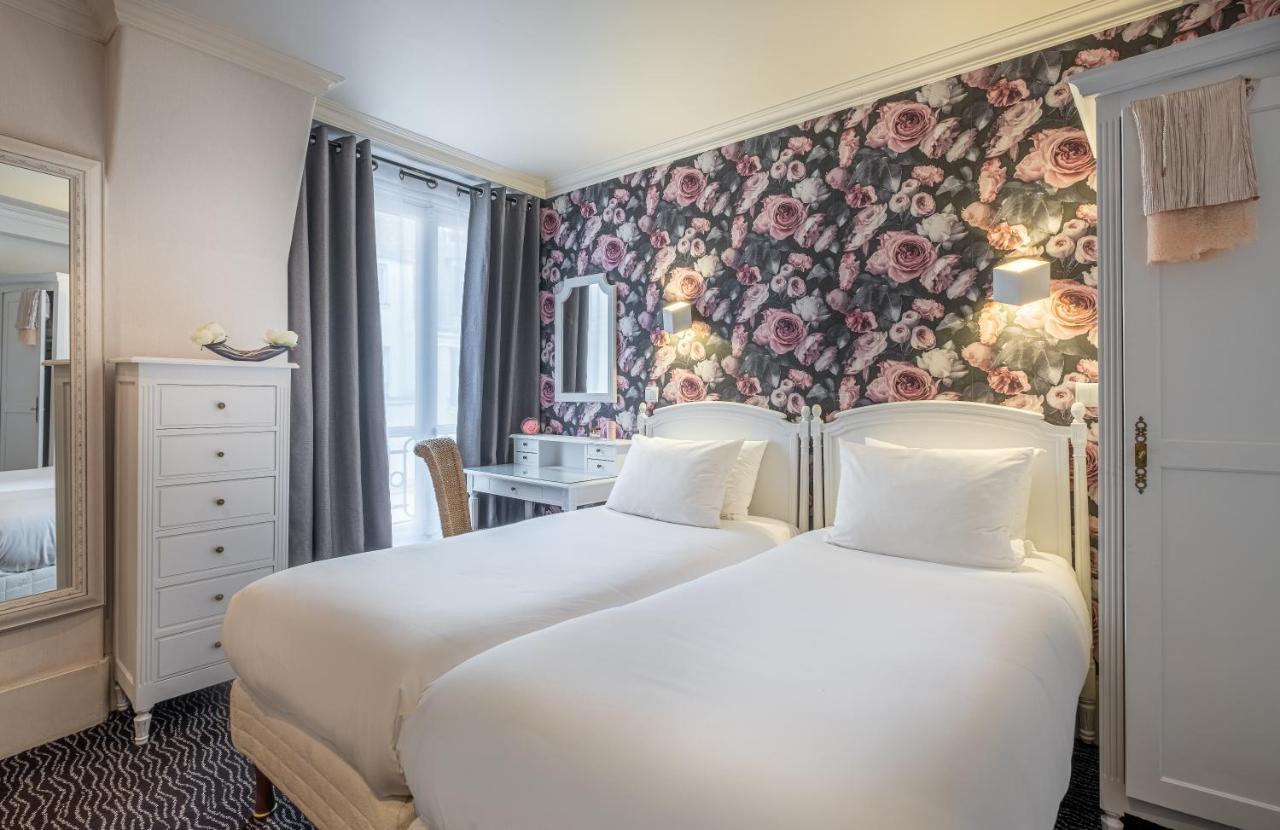 Grote Kamer met 2 Bedden