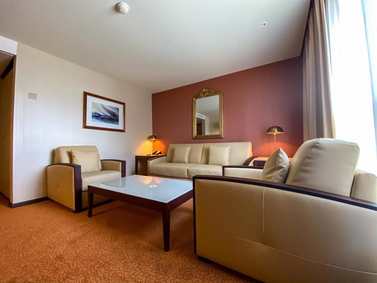 Suite Triple Executive