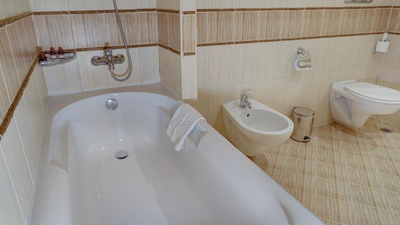 Standard One-Bedroom Apartment,1722949146:JPEG