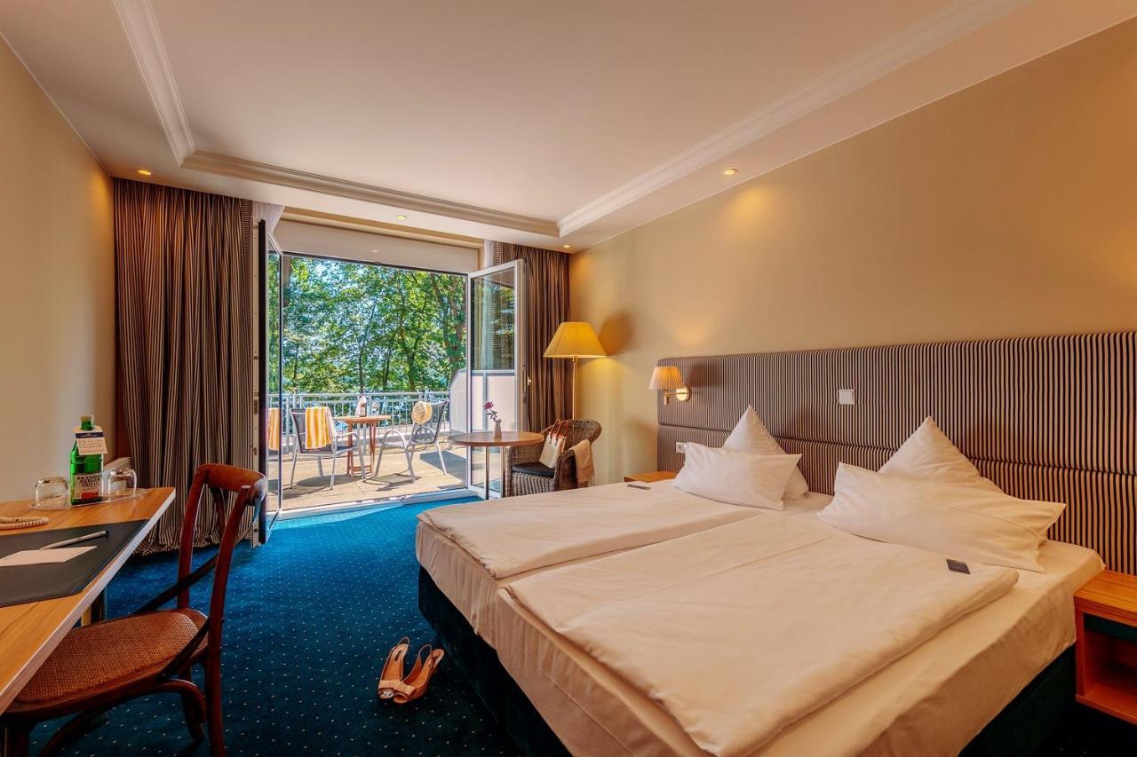 Comfort Double Room with Lake View,1587493373:JPEG