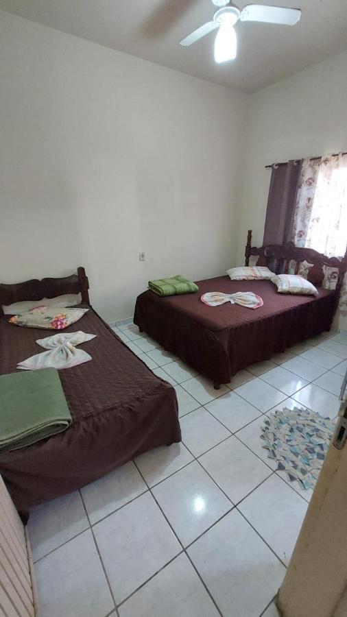 Quarto Triplo com Banheiro