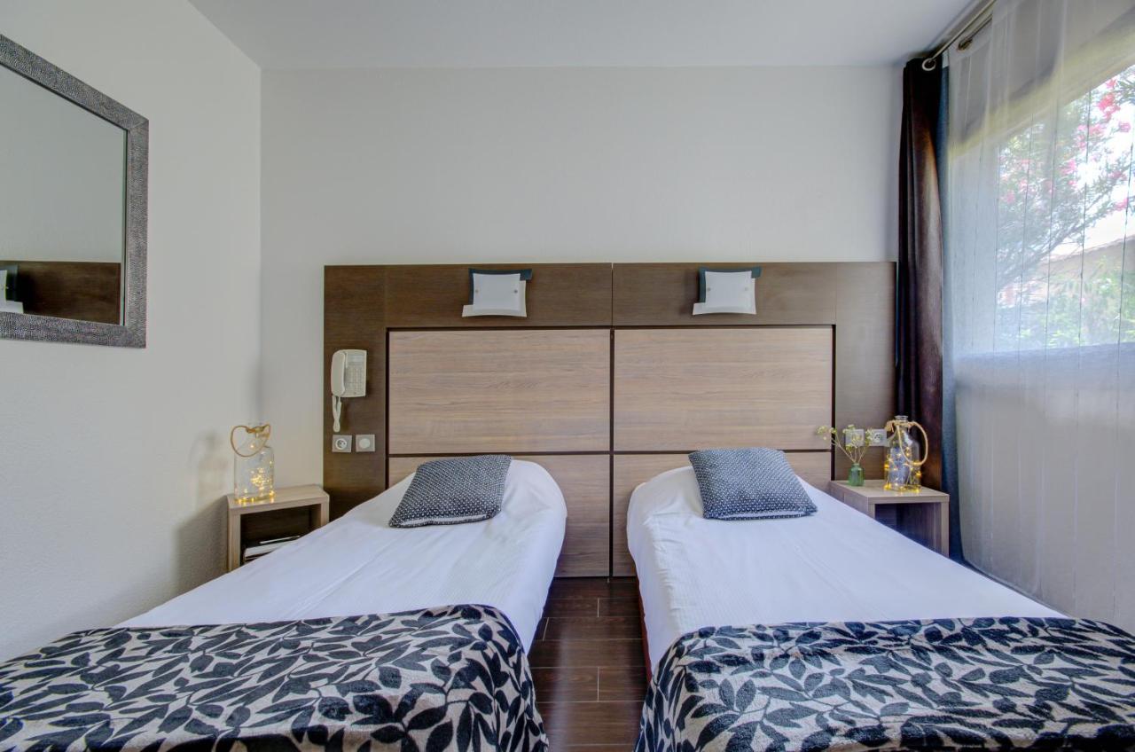 Standard Twin Room,1772903652:JPEG