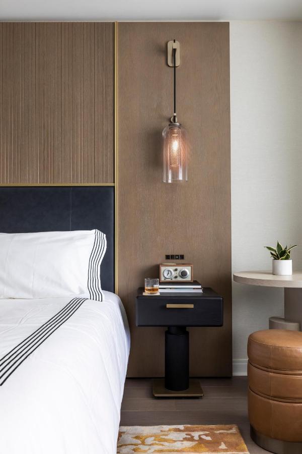 Kamer met Kingsize Bed