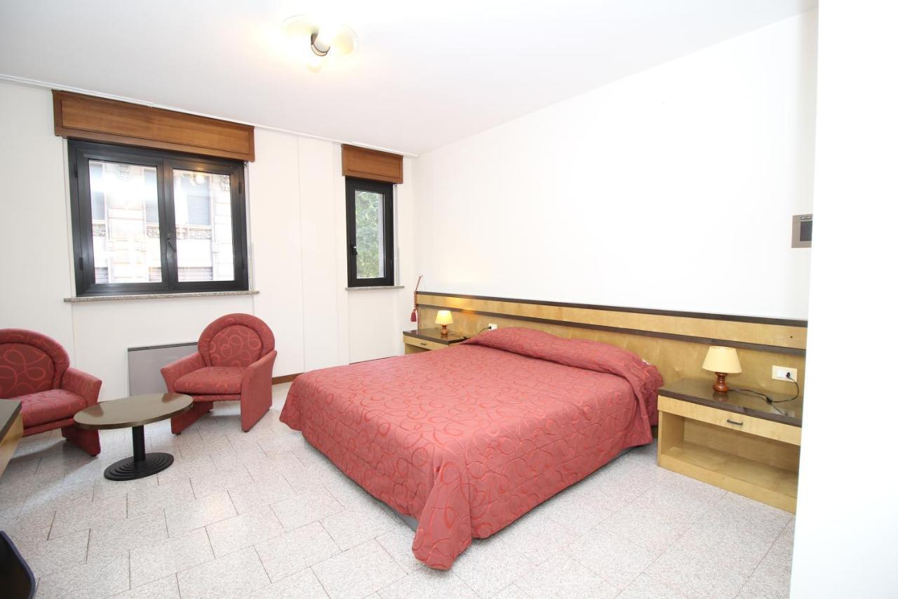 Double or Twin Room,1145665831:JPEG