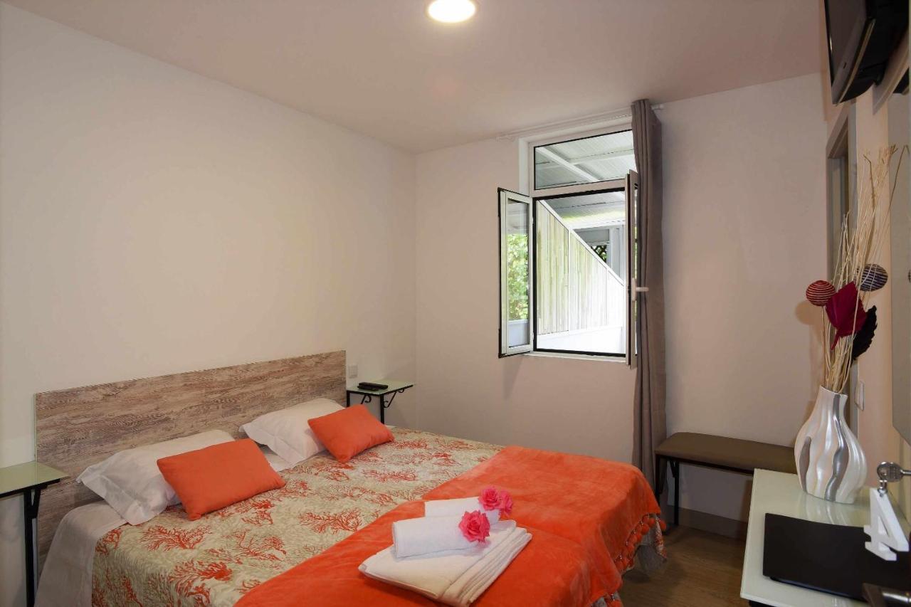 Quarto Twin