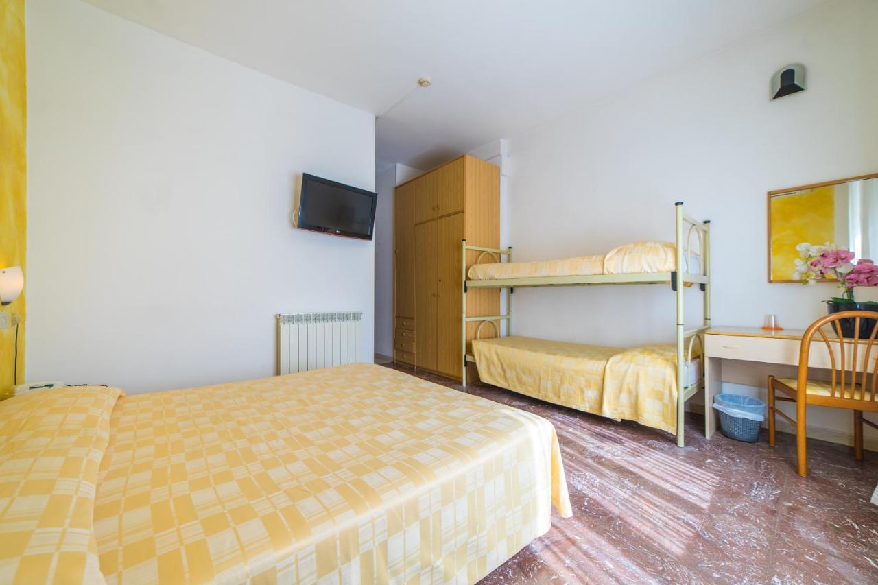 Camera Quadrupla con Bagno Privato