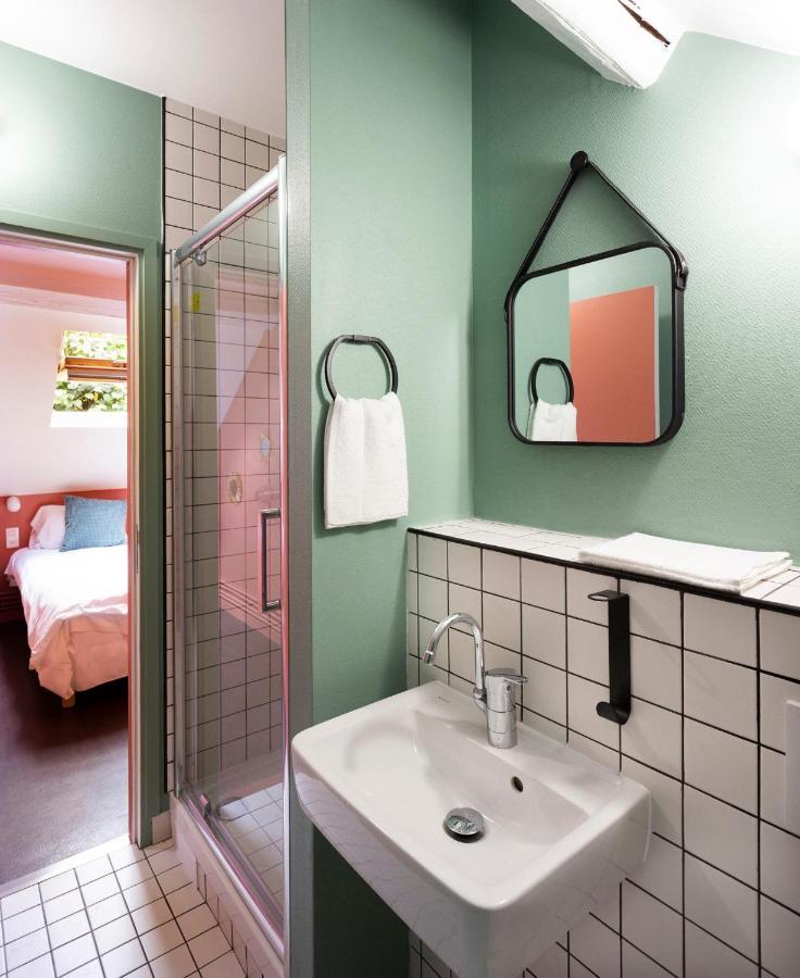 Chambre Lits Jumeaux avec Salle de Bains Privative