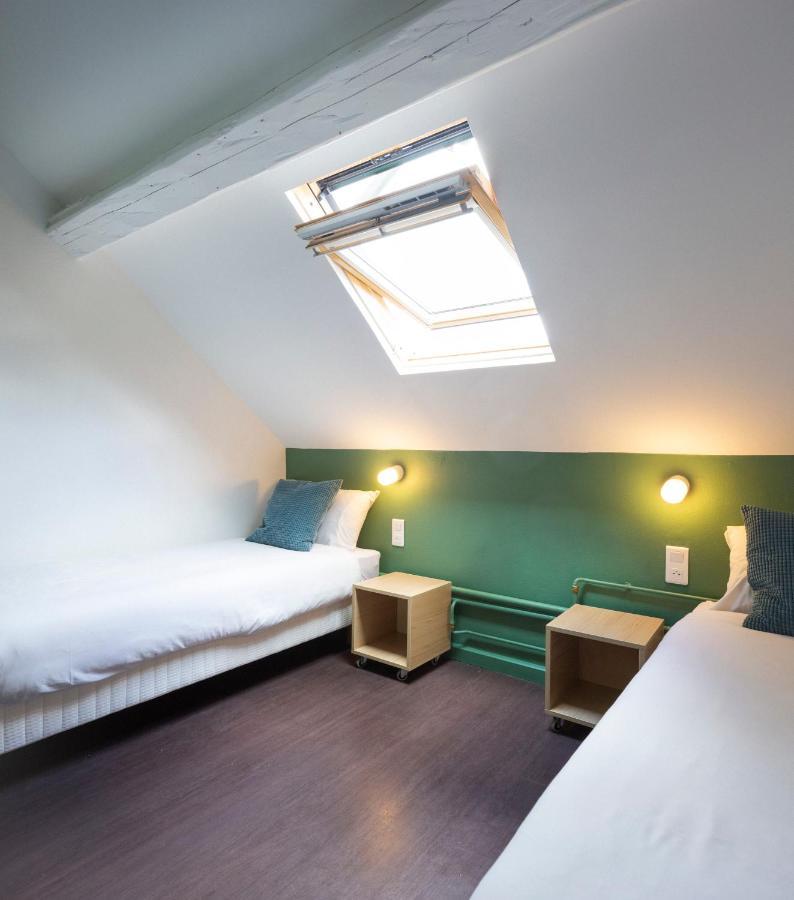 Chambre Lits Jumeaux avec Salle de Bains Privative Séparée