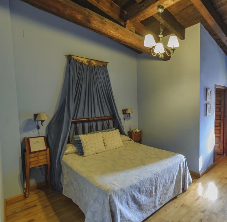 Habitación Doble con balcón - 1 o 2 camas