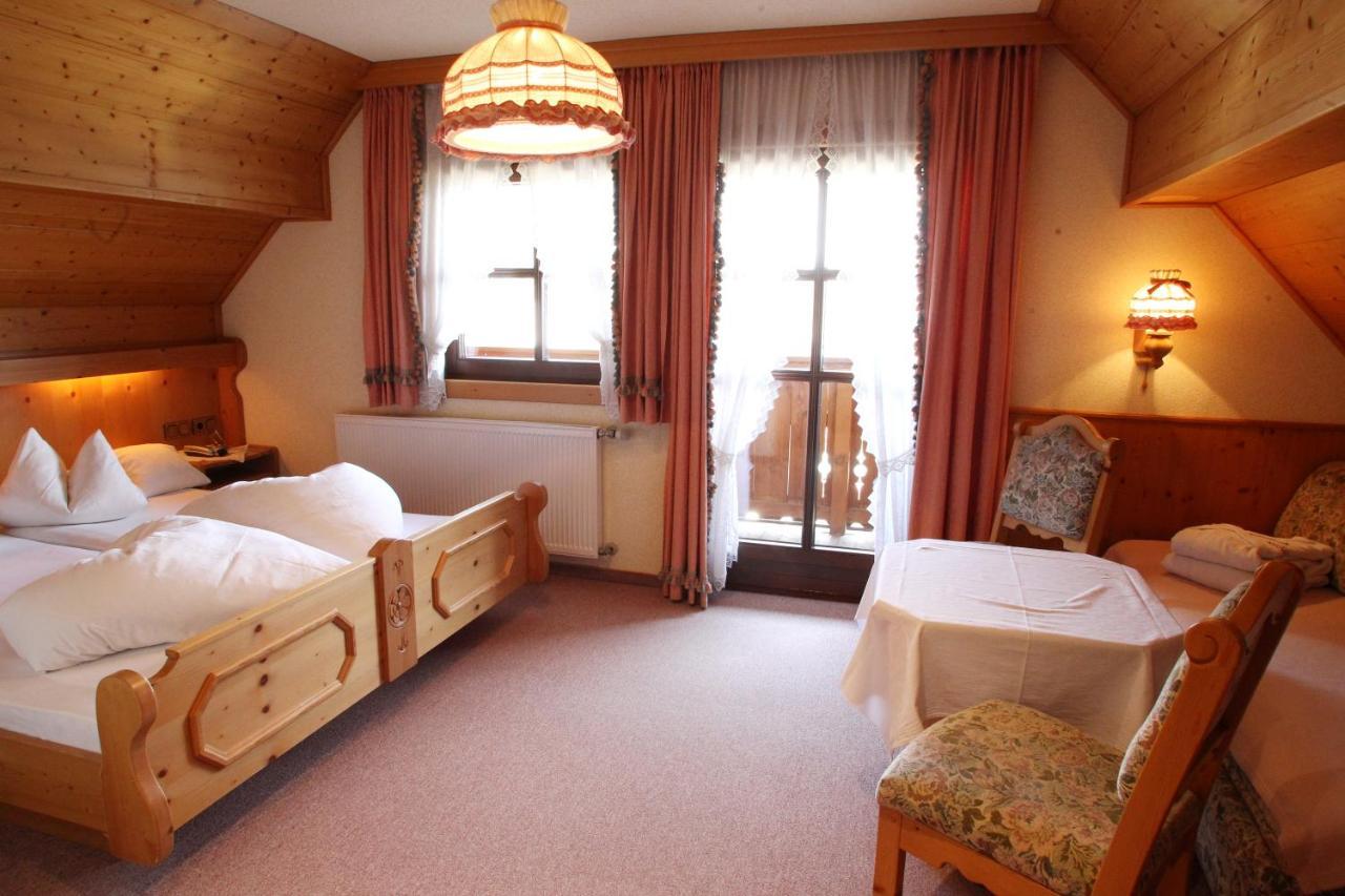 Standard Doppelzimmer mit Balkon