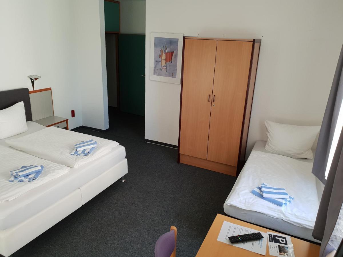 Dreibettzimmer 13