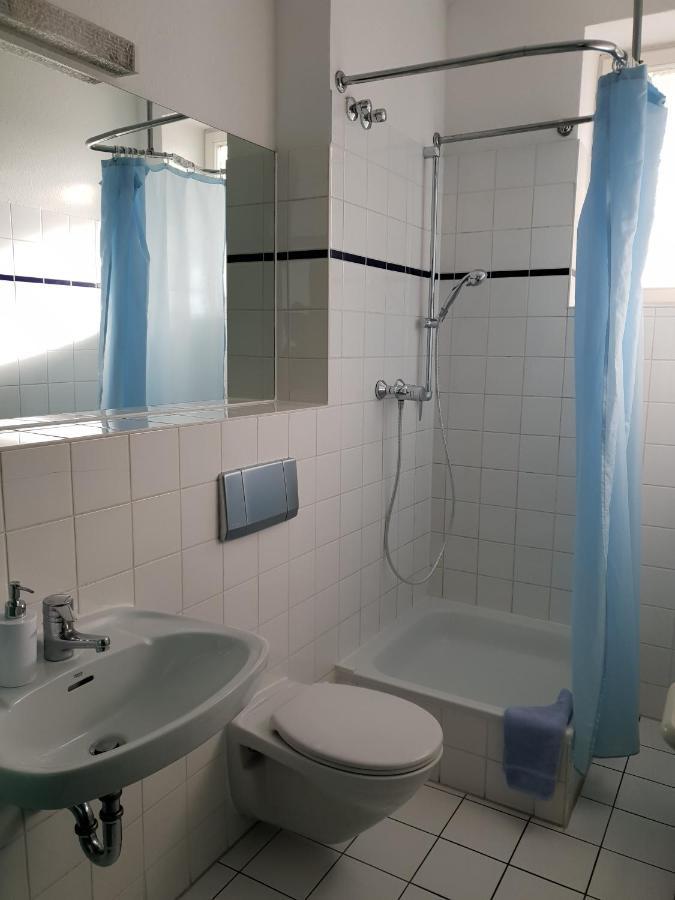 Doppelzimmer - 01