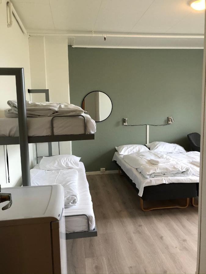 Chambre Familiale avec Salle de Bains Privative