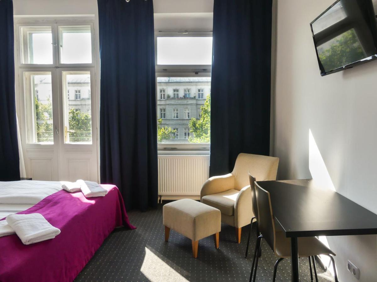 Standard Zweibettzimmer