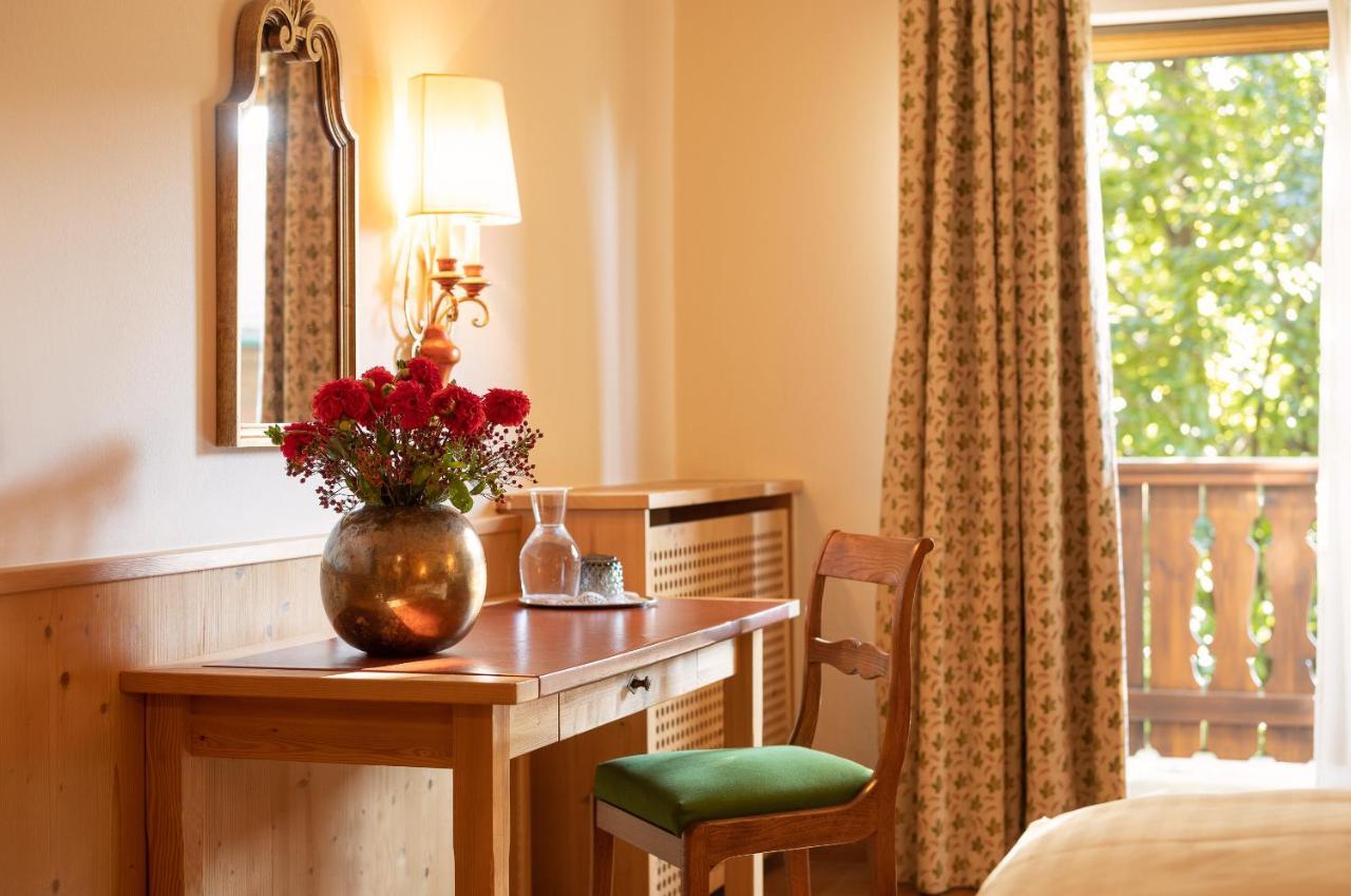 Doppelzimmer mit Balkon