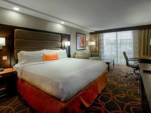 King Room with Sofa - Non Smoking