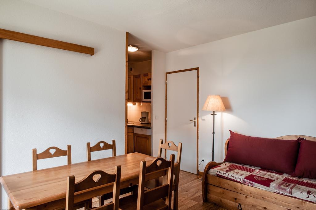 One Bedroom Apartment,115864130:JPEG