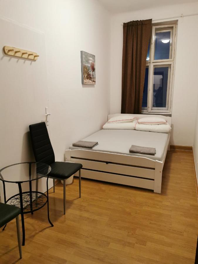 Standard Double Room with Shared Bathroom,1158216888:JPEG