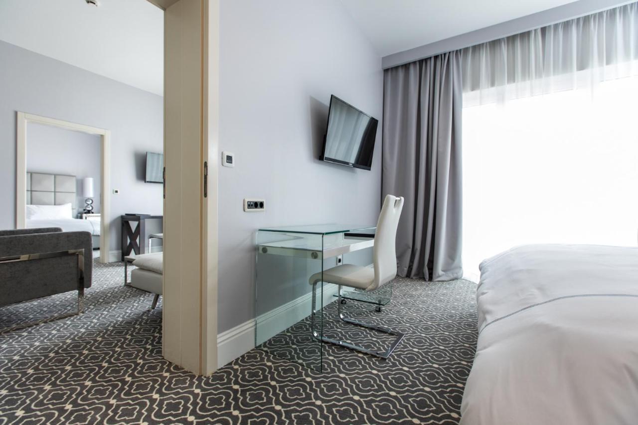 Superior Suite met Kingsize Bed en Balkon